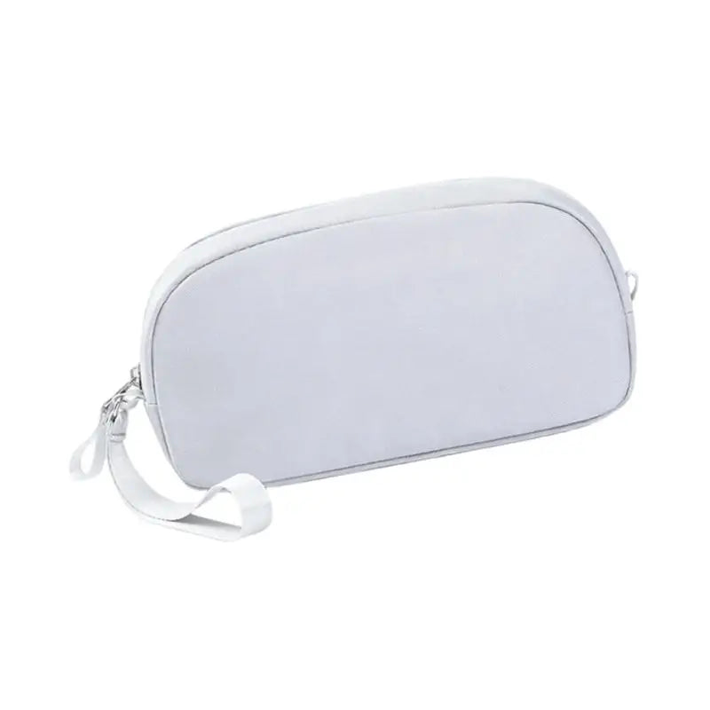 652F Gadget Protects Electronic Devices During Daily Commute and Trip